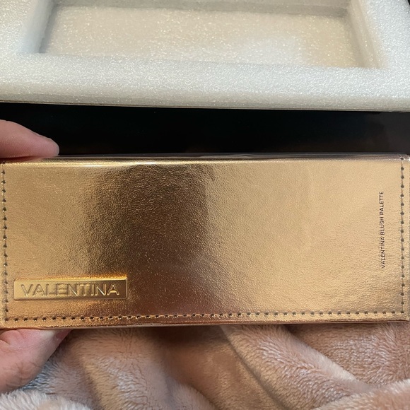 Adept Cosmetics Valentina Blush Palette Discontinued NIB Rare - Picture 4 of 6